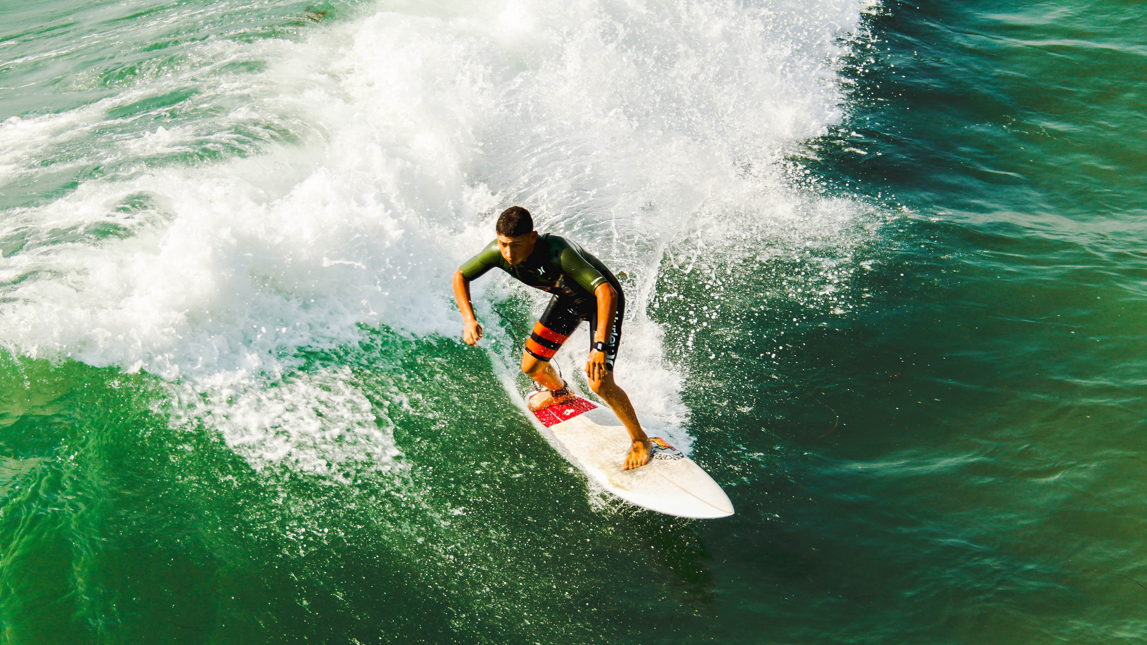 _勇士队内线统治，轻松战胜森林狼_，勇士内线被打爆了